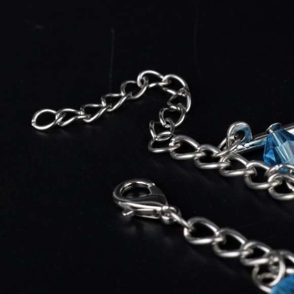 Cinderella inspired Charm Bracelet - Picture 4 of 5